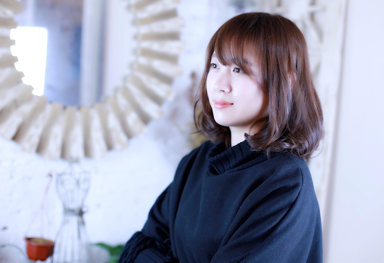 最新發(fā)型教程大揭秘，打造時(shí)尚魅力的終極指南