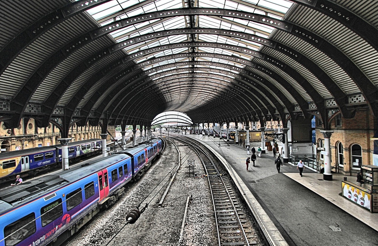 佛山一環(huán)西拓最新進展，推動城市發(fā)展的強大動力源泉，強勁引擎啟動中