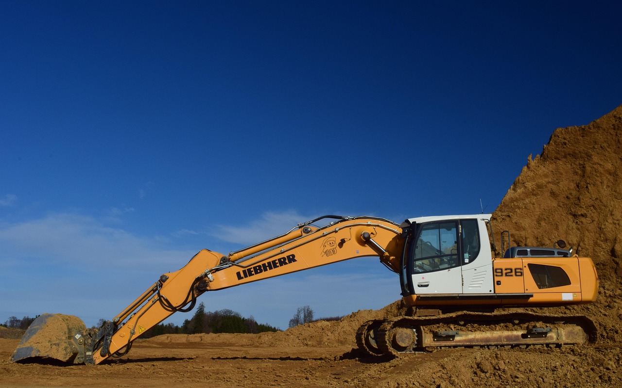 山拖300拖拉機(jī)價(jià)格深度解析及市場趨勢預(yù)測