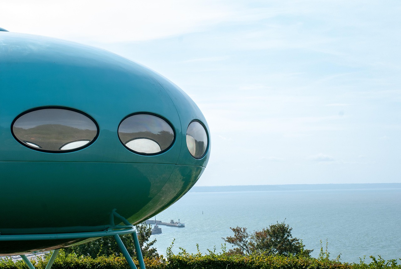 最新浮力電影，引領(lǐng)視覺盛宴，探索未知世界的奇幻之旅