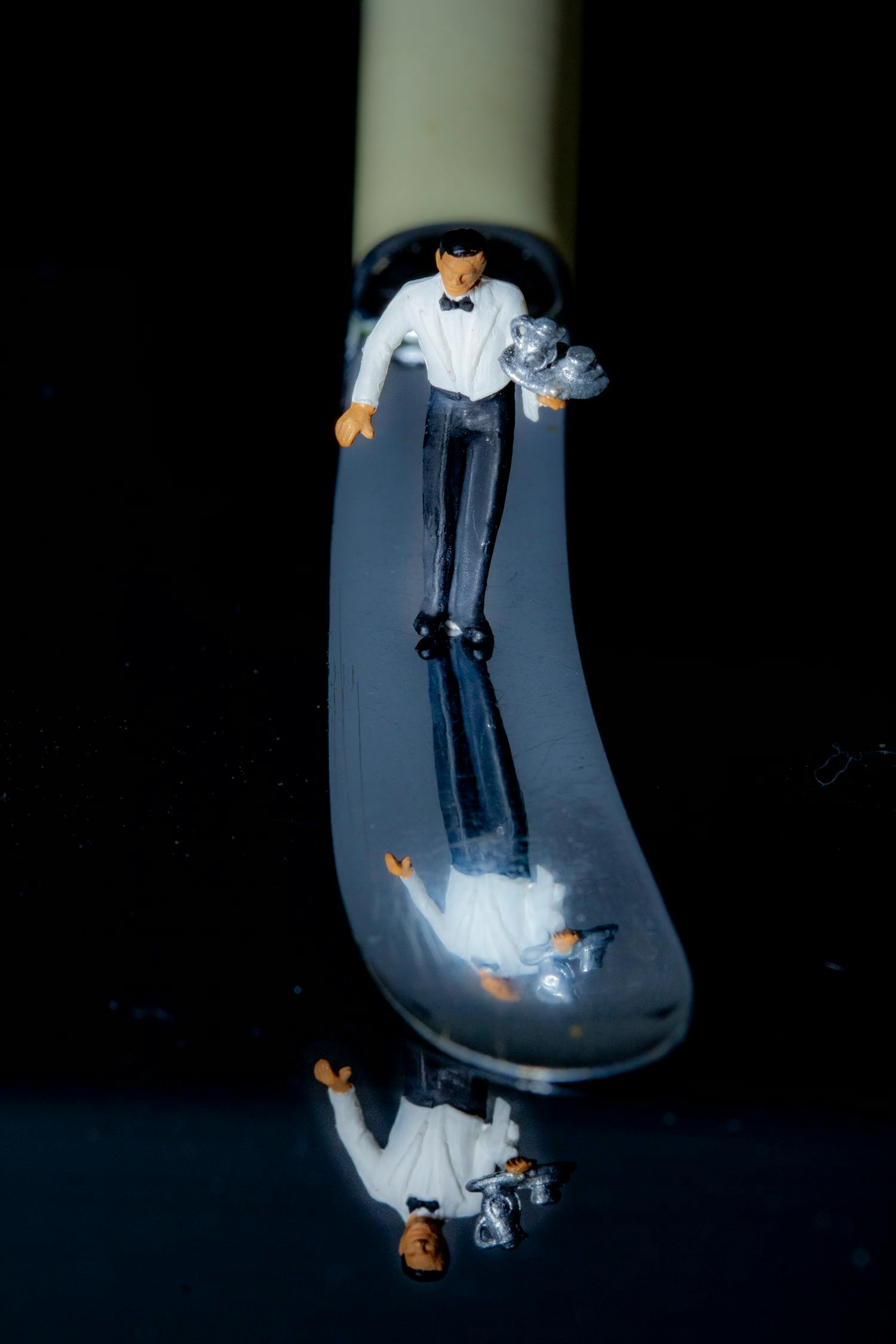 張翰鄭爽最新動態(tài)，演藝事業(yè)的新篇章與個人成長的蛻變歷程