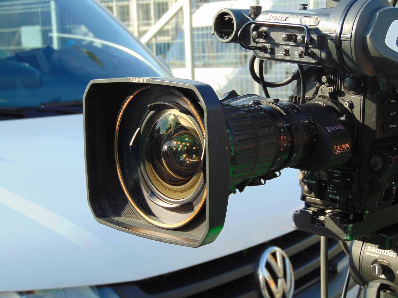 世界十大名牌電視機(jī)，品質(zhì)巔峰與技術(shù)對(duì)決的較量