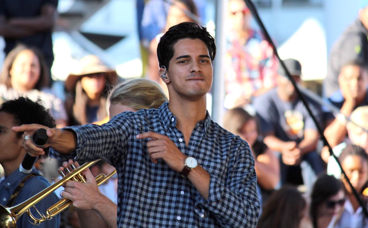 吳亦凡電影之旅，多維魅力的展現(xiàn)