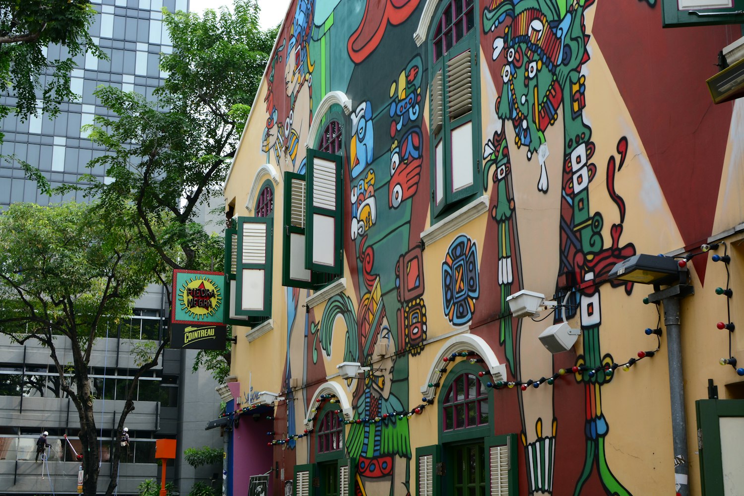 成都街頭擺攤新潮流，機遇與繁華的都市探索