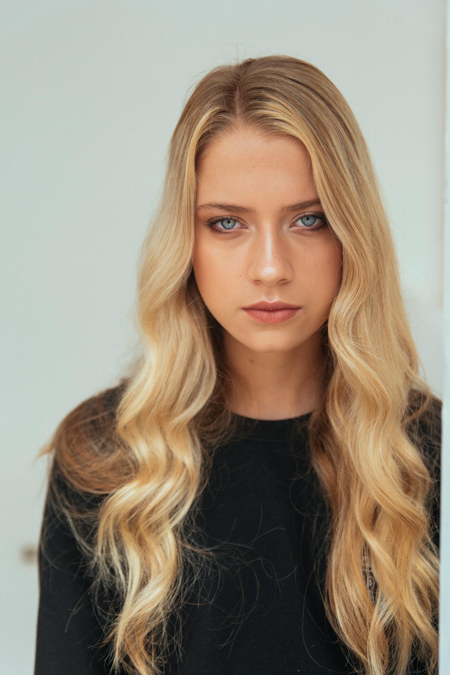 佐山愛2015最新作品，探索藝術(shù)新境界之美