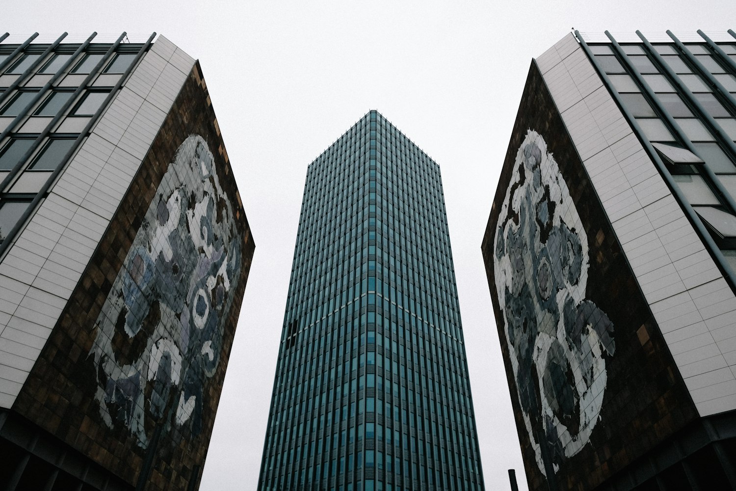 泗陽東城一品最新實(shí)景圖揭秘，現(xiàn)代都市優(yōu)雅居住空間探索